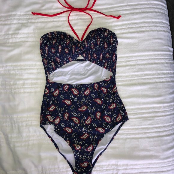 Cupshe One-piece Swimsuit - Picture 1 of 4